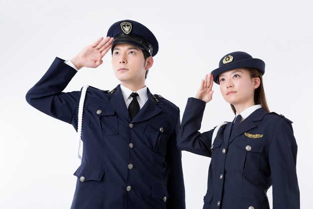 警備員と警察官の違いって？